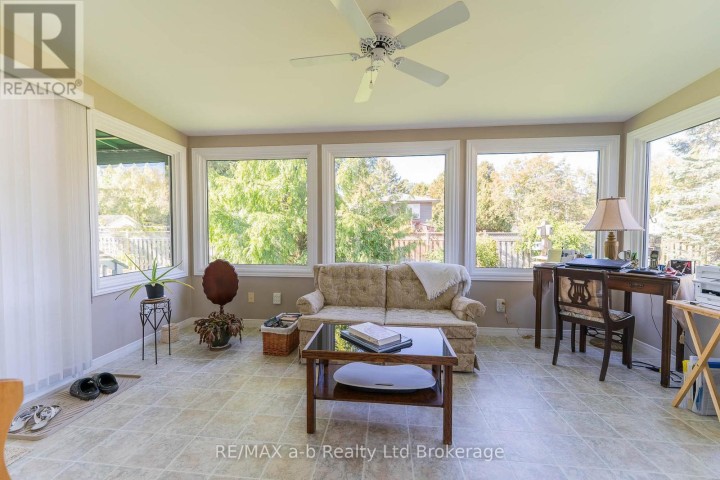 Photo 16 at 23 Armstrong Drive, Tillsonburg Photo 16 at 23 Armstrong Drive, Tillsonburg