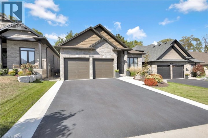 Photo 3 at 72 Lorne Card Drive, Innerkip, Woodstock Photo 3 at 72 Lorne Card Drive, Innerkip, Woodstock