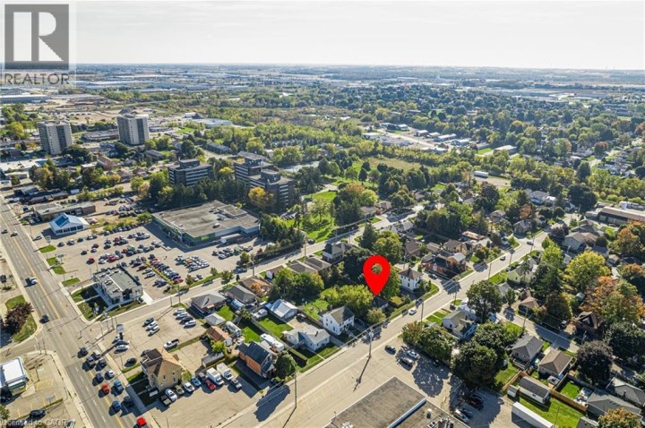 Photo 28 at 27 Centre Street, Woodstock Photo 28 at 27 Centre Street, Woodstock