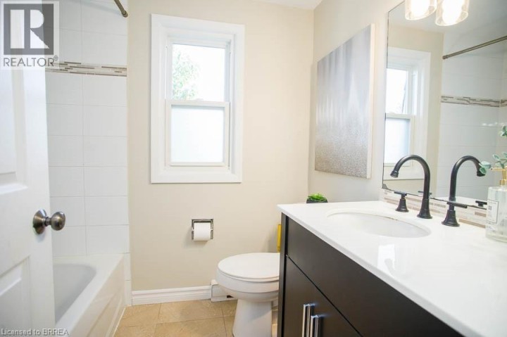 Photo 17 at 24 COACHWOOD Road 5, Brantford Photo 17 at 24 COACHWOOD Road 5, Brantford