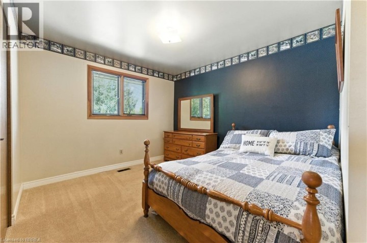 Photo 16 at 7 Palm Crescent, Brantford Photo 16 at 7 Palm Crescent, Brantford