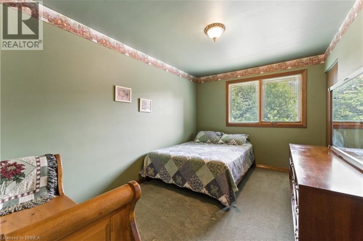Photo 17 at 7 Palm Crescent, Brantford Photo 17 at 7 Palm Crescent, Brantford