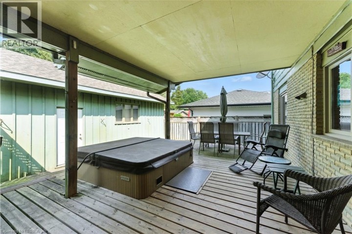 Photo 26 at 7 Palm Crescent, Brantford Photo 26 at 7 Palm Crescent, Brantford