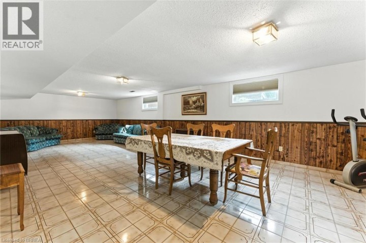 Photo 31 at 77 Glenwood Drive, Brantford Photo 31 at 77 Glenwood Drive, Brantford