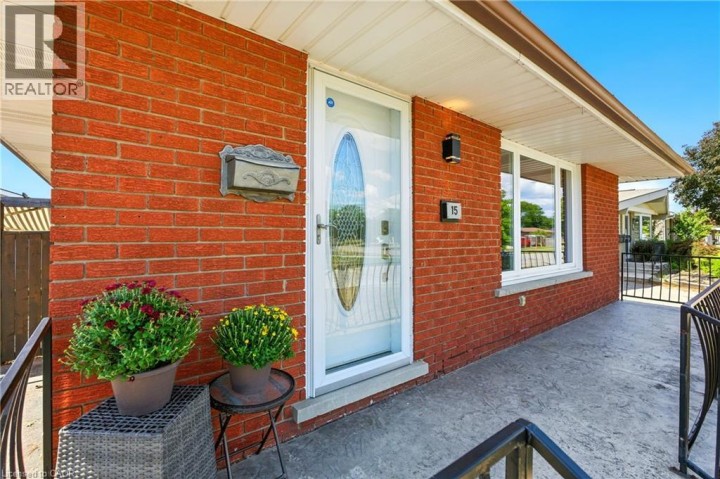 Photo 3 at 15 Kent Road, Brantford Photo 3 at 15 Kent Road, Brantford
