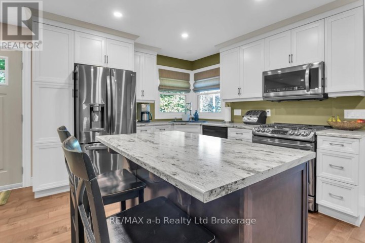 Photo 14 at 16 Charlotte Avenue, Tillsonburg Photo 14 at 16 Charlotte Avenue, Tillsonburg