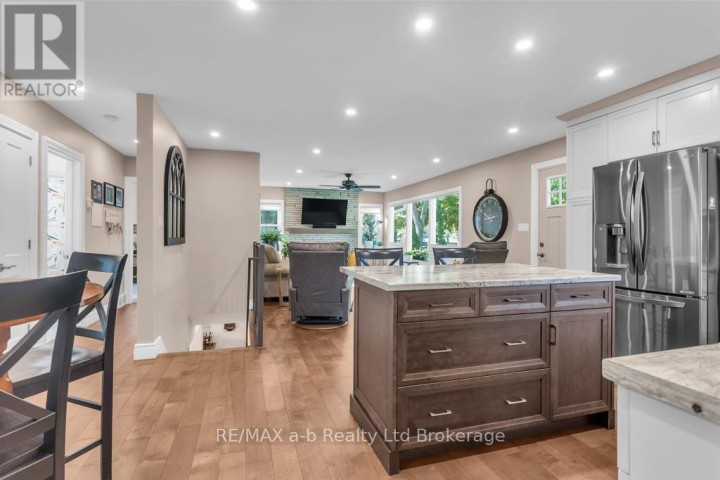 Photo 16 at 16 Charlotte Avenue, Tillsonburg Photo 16 at 16 Charlotte Avenue, Tillsonburg