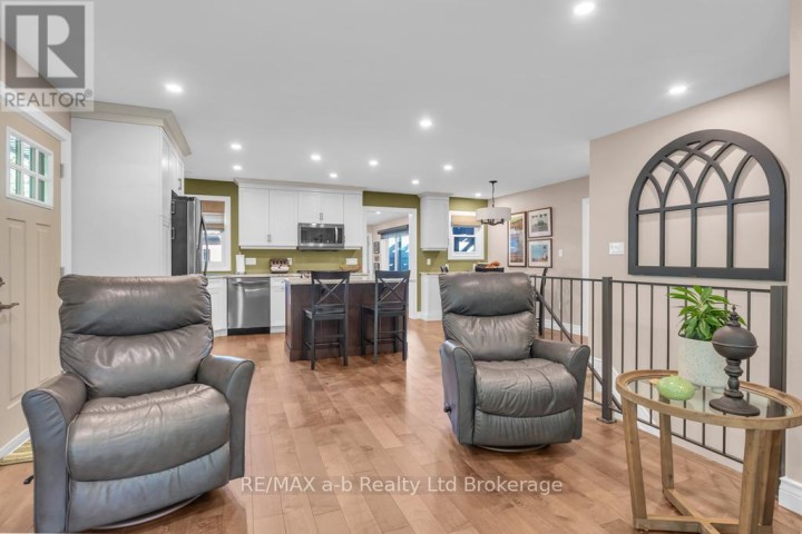 Photo 19 at 16 Charlotte Avenue, Tillsonburg Photo 19 at 16 Charlotte Avenue, Tillsonburg