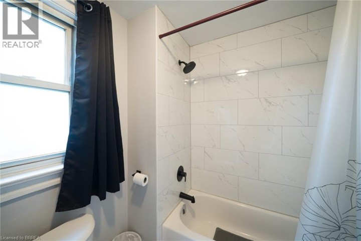 Photo 16 at 11 Newcastle Street, Brantford Photo 16 at 11 Newcastle Street, Brantford