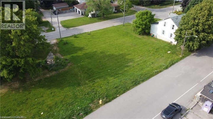 Photo 3 at 8 Brydges Street, Innerkip, Woodstock Photo 3 at 8 Brydges Street, Innerkip, Woodstock