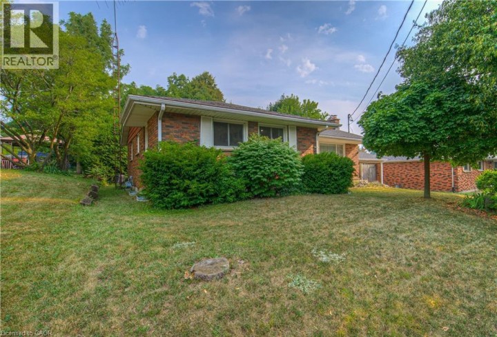 Photo 2 at 95 Silver Street, Innerkip, Woodstock Photo 2 at 95 Silver Street, Innerkip, Woodstock