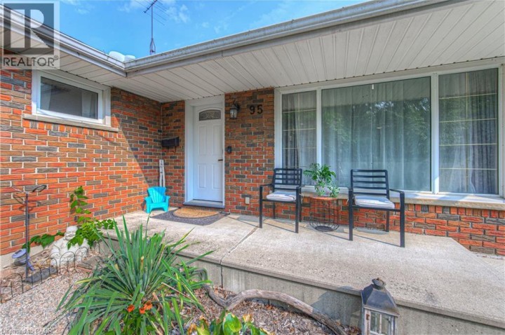 Photo 5 at 95 Silver Street, Innerkip, Woodstock Photo 5 at 95 Silver Street, Innerkip, Woodstock