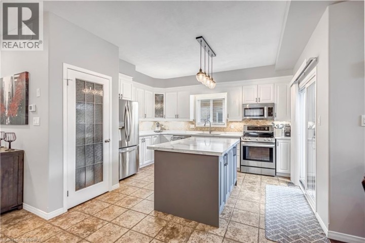 Photo 10 at 36 Mcqueen Drive, Innerkip, Woodstock Photo 10 at 36 Mcqueen Drive, Innerkip, Woodstock