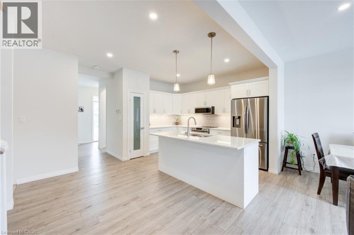 Photo 11 at 4 Braun Avenue Avenue, Tillsonburg Photo 11 at 4 Braun Avenue Avenue, Tillsonburg