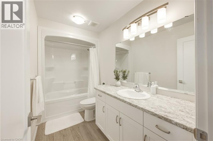 Photo 24 at 4 Braun Avenue Avenue, Tillsonburg Photo 24 at 4 Braun Avenue Avenue, Tillsonburg