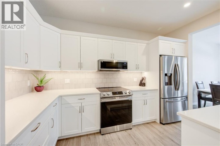 Photo 8 at 4 Braun Avenue Avenue, Tillsonburg Photo 8 at 4 Braun Avenue Avenue, Tillsonburg