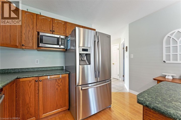 Photo 12 at 44 Macpherson Drive, Innerkip, Woodstock Photo 12 at 44 Macpherson Drive, Innerkip, Woodstock