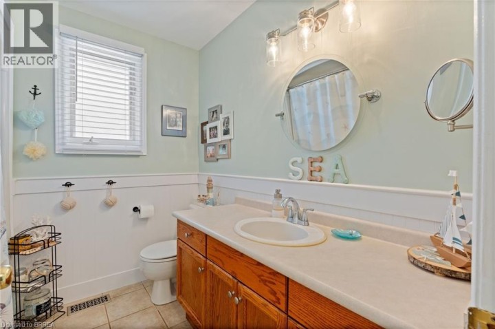 Photo 16 at 44 Macpherson Drive, Innerkip, Woodstock Photo 16 at 44 Macpherson Drive, Innerkip, Woodstock