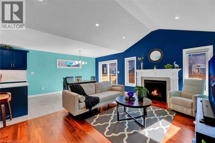 Photo 11 at 7 Curren Crescent, Tillsonburg Photo 11 at 7 Curren Crescent, Tillsonburg