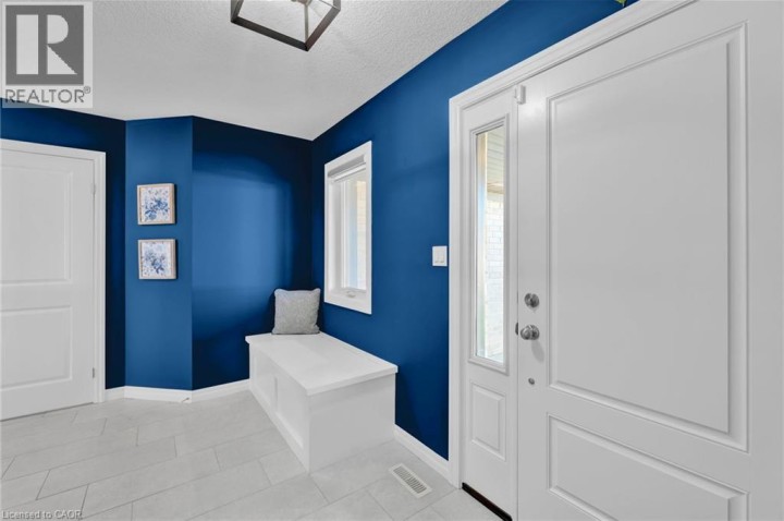 Photo 6 at 7 Curren Crescent, Tillsonburg Photo 6 at 7 Curren Crescent, Tillsonburg