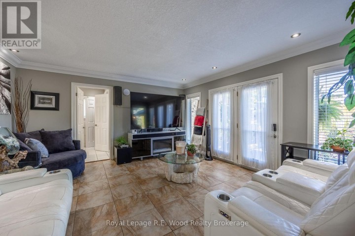 Photo 12 at 21 Thomas Avenue, Tillsonburg Photo 12 at 21 Thomas Avenue, Tillsonburg