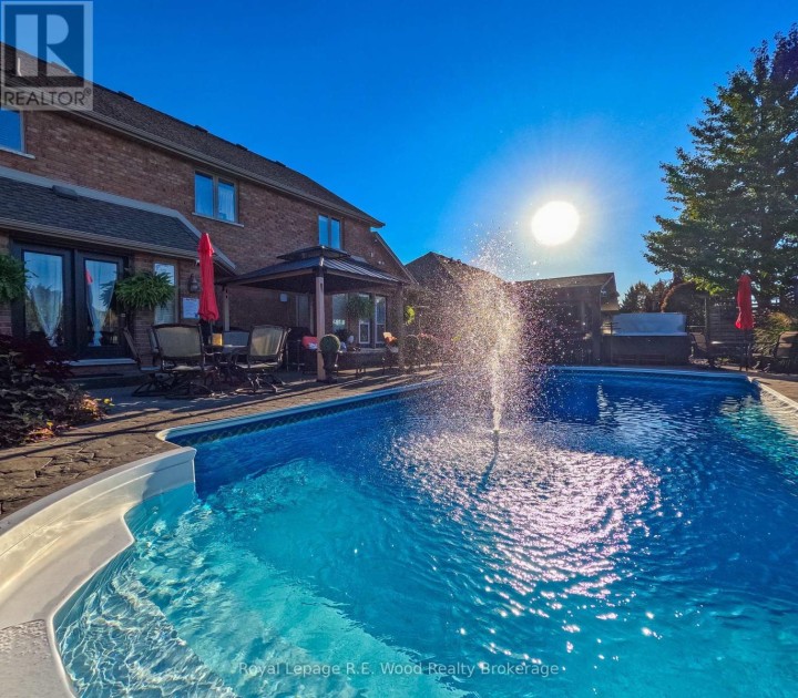 Photo 40 at 21 Thomas Avenue, Tillsonburg Photo 40 at 21 Thomas Avenue, Tillsonburg