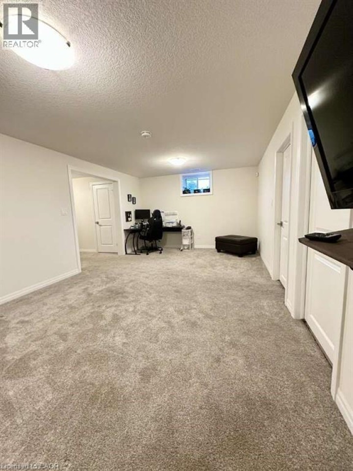 Photo 34 at 30 Livingston Drive, Tillsonburg Photo 34 at 30 Livingston Drive, Tillsonburg