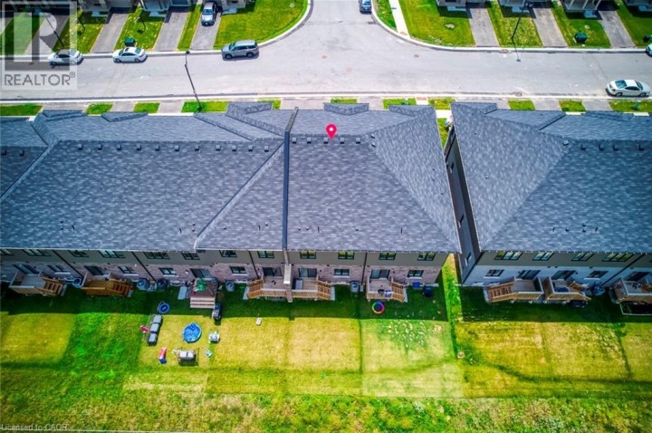 Photo 4 at 43 George Brier Drive W, Innerkip, Woodstock Photo 4 at 43 George Brier Drive W, Innerkip, Woodstock