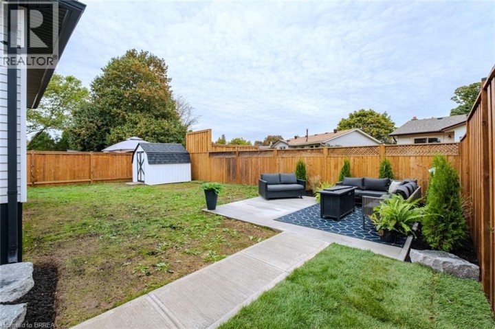 Photo 35 at 10 Uplands Drive, Brantford Photo 35 at 10 Uplands Drive, Brantford