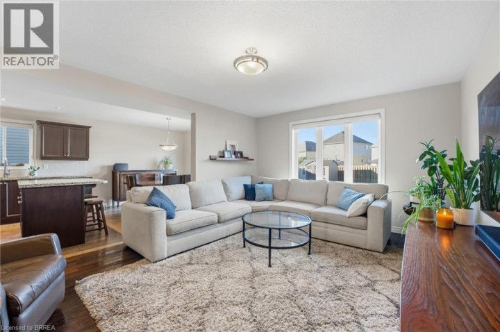 Photo 10 at 15 Yarington Drive, Brantford Photo 10 at 15 Yarington Drive, Brantford
