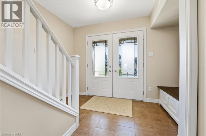 Photo 3 at 15 Yarington Drive, Brantford Photo 3 at 15 Yarington Drive, Brantford