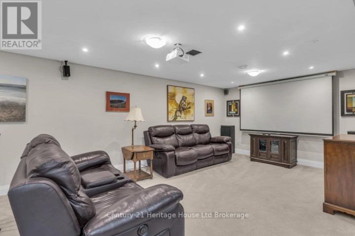 Photo 13 at 12 Camdon Court, Tillsonburg Photo 13 at 12 Camdon Court, Tillsonburg