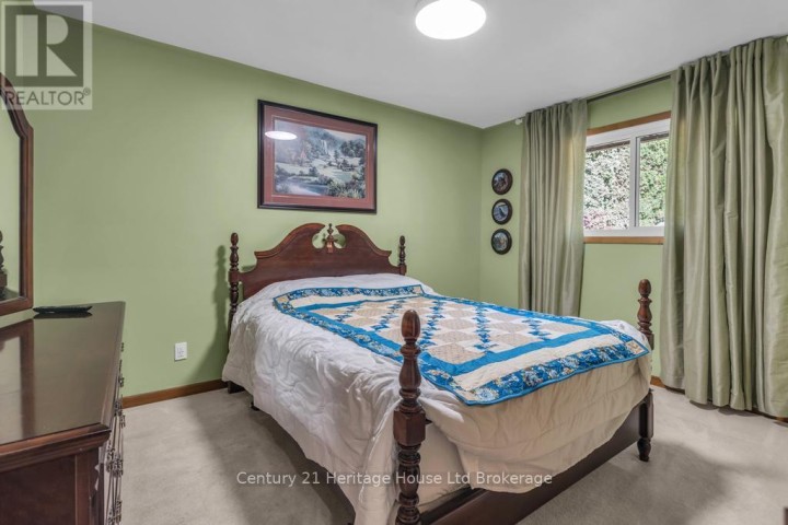 Photo 9 at 12 Camdon Court, Tillsonburg Photo 9 at 12 Camdon Court, Tillsonburg