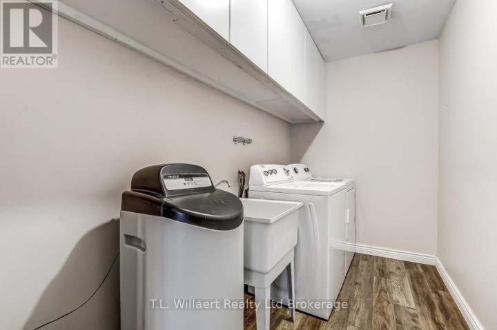 Photo 8 at 8 Wilson Avenue, Tillsonburg Photo 8 at 8 Wilson Avenue, Tillsonburg