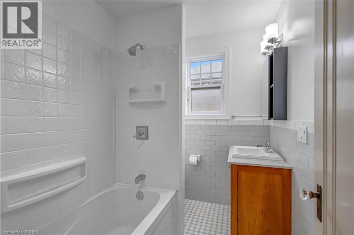 Photo 24 at 25 Broadway Street E, Innerkip, Woodstock Photo 24 at 25 Broadway Street E, Innerkip, Woodstock