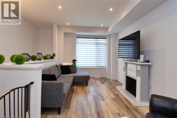 Photo 5 at 120 COURT Drive 66, Innerkip, Woodstock Photo 5 at 120 COURT Drive 66, Innerkip, Woodstock