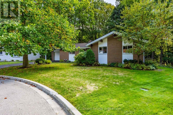 Photo 8 at 8 Highland Drive, Tillsonburg Photo 8 at 8 Highland Drive, Tillsonburg