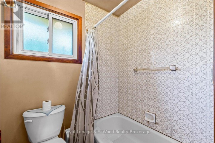 Photo 20 at 52 Trottier Drive, Tillsonburg Photo 20 at 52 Trottier Drive, Tillsonburg