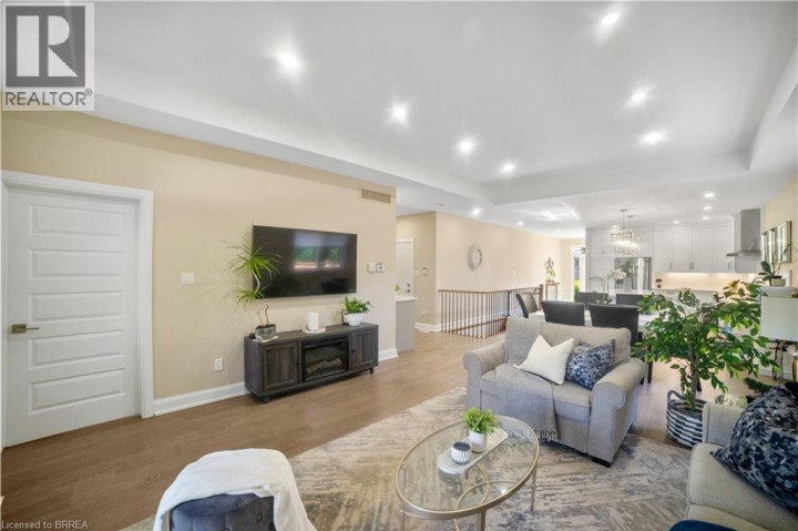 Photo 9 at 6 BECKETT Drive 6, Brantford Photo 9 at 6 BECKETT Drive 6, Brantford