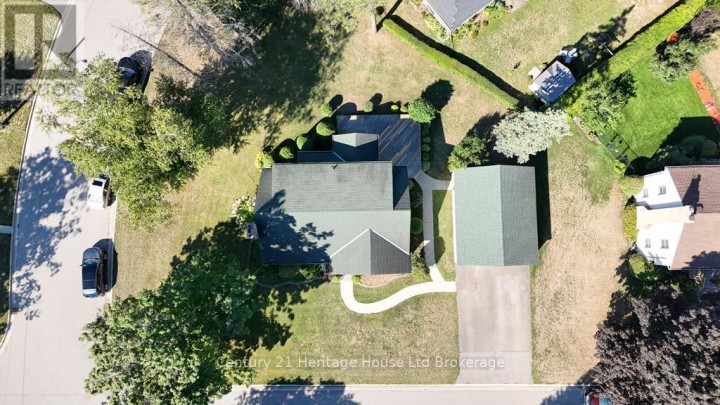 Photo 31 at 10 Parkside Drive, Tillsonburg Photo 31 at 10 Parkside Drive, Tillsonburg