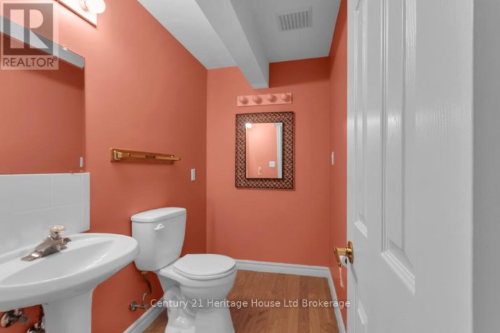 Photo 18 at 29 Jackson Court, Tillsonburg Photo 18 at 29 Jackson Court, Tillsonburg