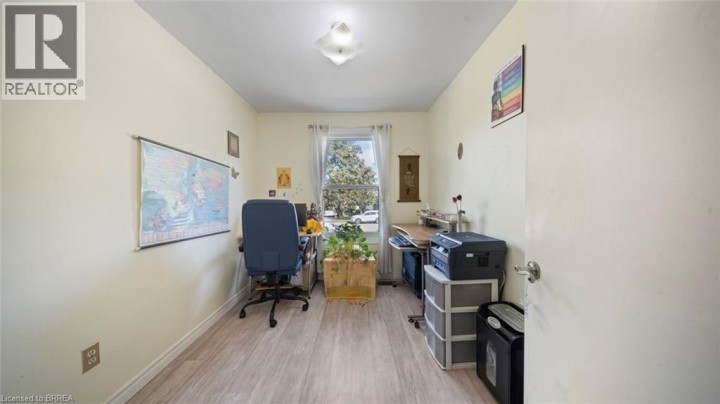 Photo 16 at 14 Melbourne Crescent, Brantford Photo 16 at 14 Melbourne Crescent, Brantford