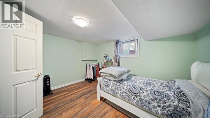 Photo 25 at 14 Melbourne Crescent, Brantford Photo 25 at 14 Melbourne Crescent, Brantford