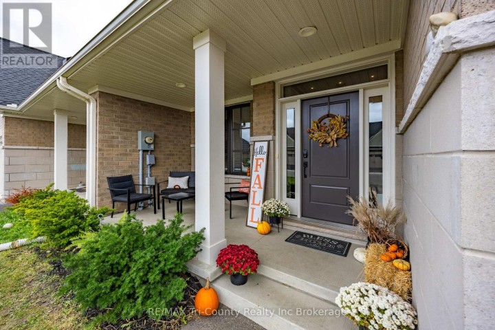 Photo 2 at 19 Sierra Street, Tillsonburg Photo 2 at 19 Sierra Street, Tillsonburg