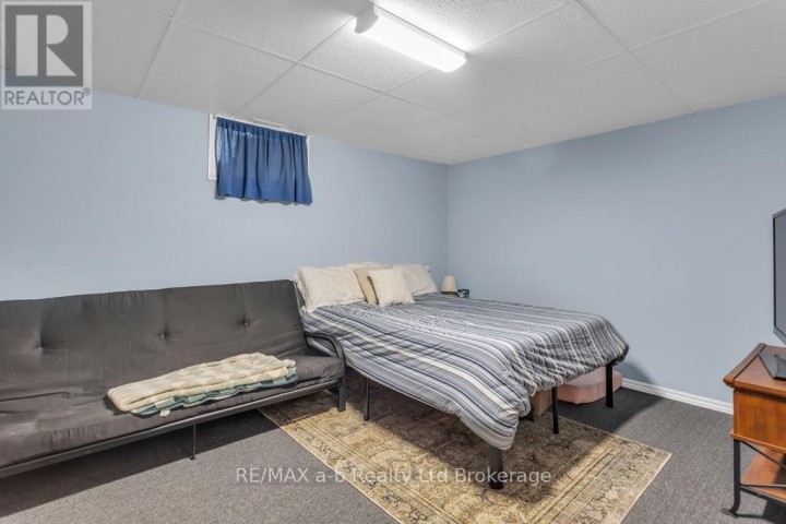 Photo 16 at 32 Magnolia Drive, Tillsonburg Photo 16 at 32 Magnolia Drive, Tillsonburg