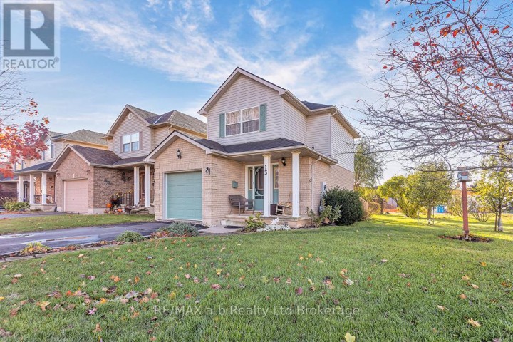 Photo 4 at 13 Southridge Road, Tillsonburg Photo 4 at 13 Southridge Road, Tillsonburg