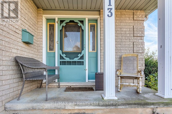 Photo 5 at 13 Southridge Road, Tillsonburg Photo 5 at 13 Southridge Road, Tillsonburg