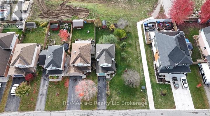 Photo 6 at 13 Southridge Road, Tillsonburg Photo 6 at 13 Southridge Road, Tillsonburg