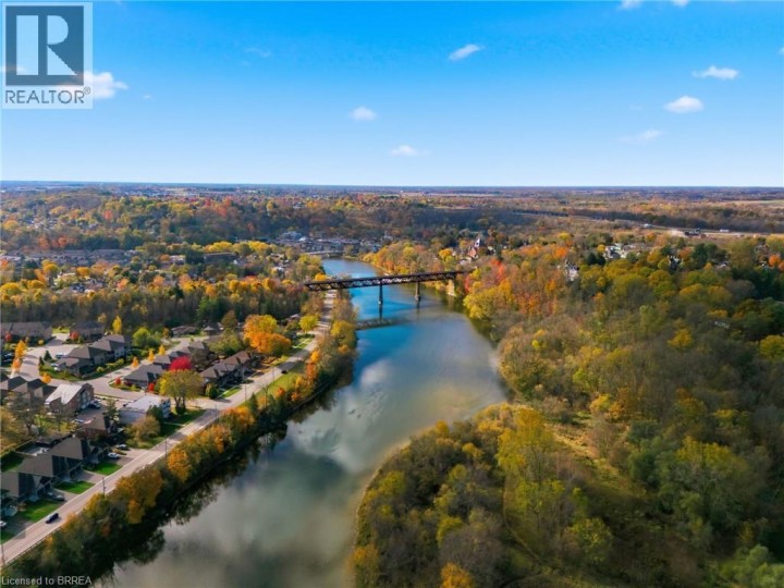 Photo 4 at 158 WILLOW Street 19, Innerkip, Woodstock Photo 4 at 158 WILLOW Street 19, Innerkip, Woodstock