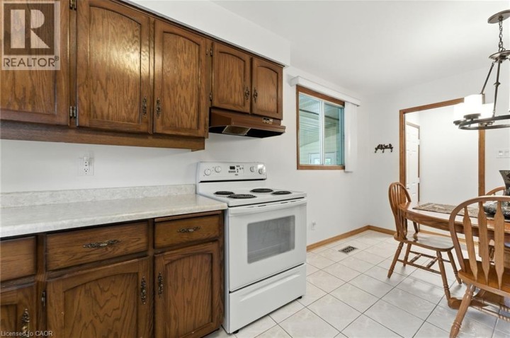 Photo 14 at 1043 Canfield Crescent, Woodstock Photo 14 at 1043 Canfield Crescent, Woodstock